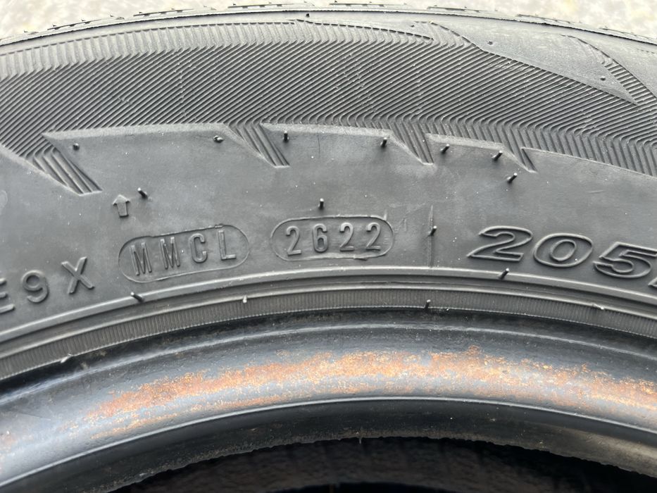 2бр 205/65/16с на 5,7мм с 22дот