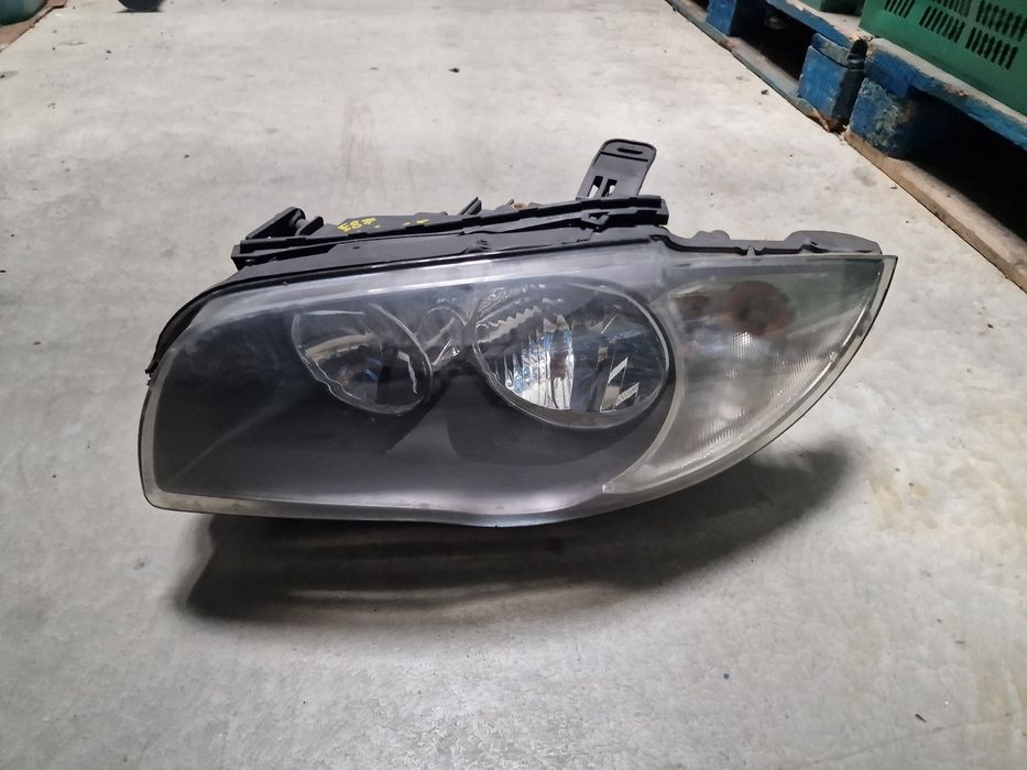 Far faruri halogen stanga dreapta bmw seria 1 e87 e82 e81 e88