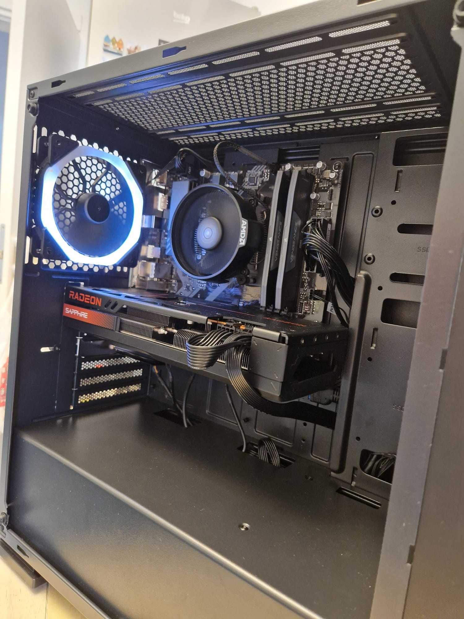 PC Gaming Nou | Ryzen 5 7600 + RX 7700 XT | 32GB RAM | Streaming Ready