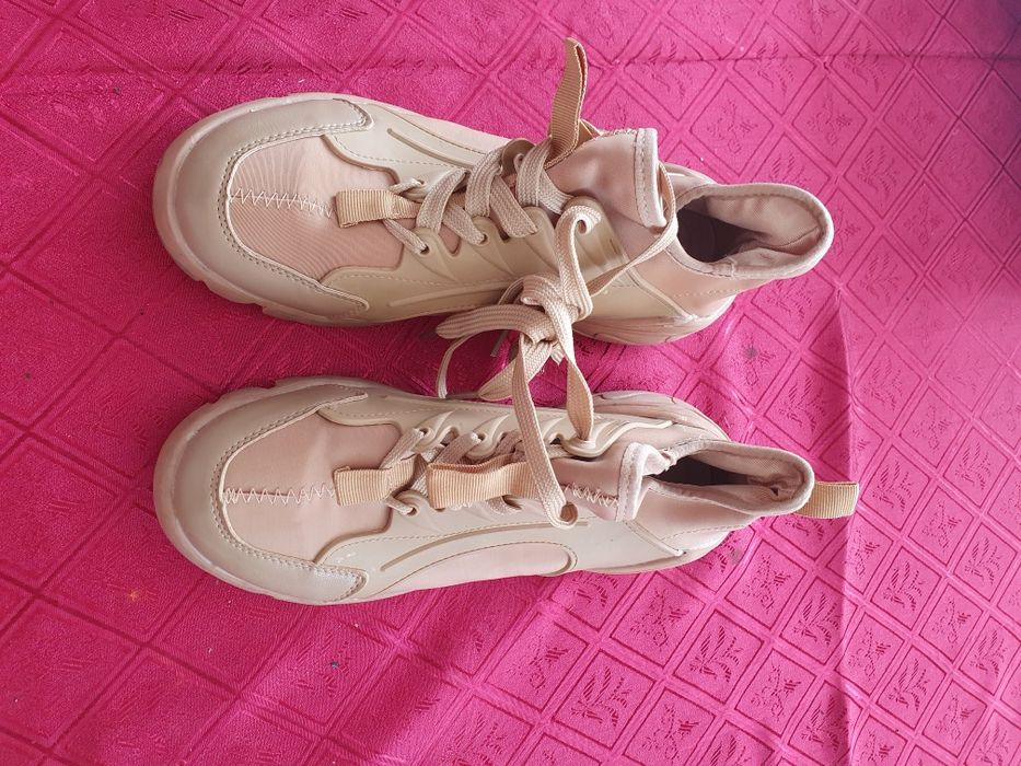 Женская обувь  для активного  отдыха