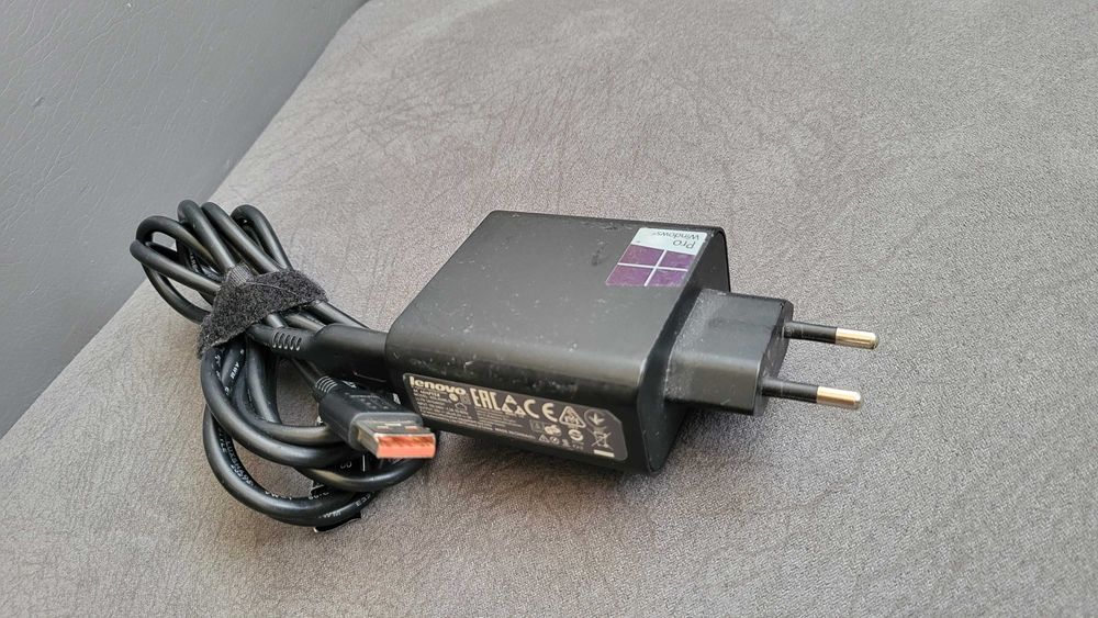 LENOVO Incarcator Ac Adaptor 20V-2A si 5.2V-2A Mod, ADL40wlg fuctional