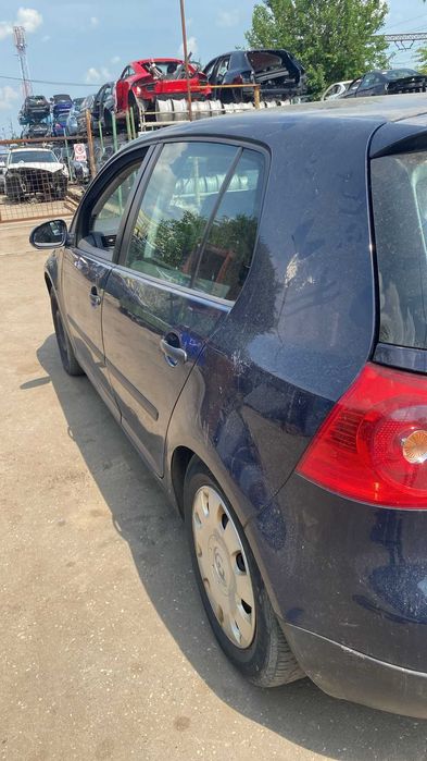 Dezmembrez Volkswagen Golf 5 1.4 B an 2005 cod motor BCA