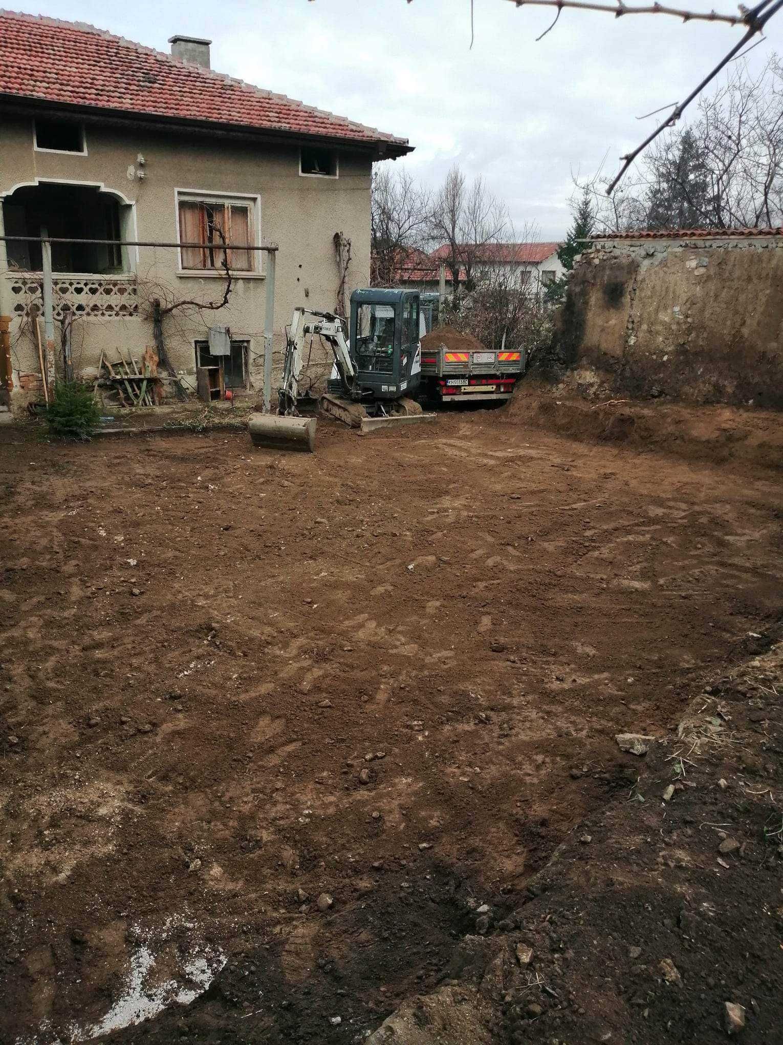 Услуги с мини багер ,Бобкат и Камиони до 10 тона.Сапарева баня.