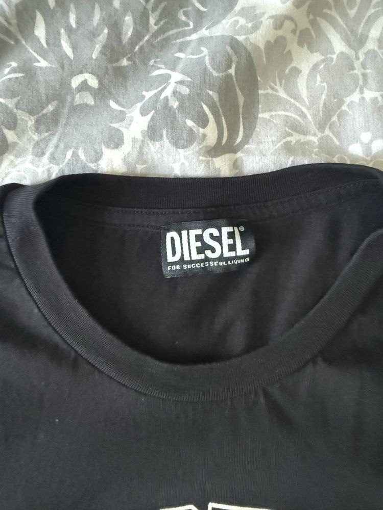 Тениска Diesel ..