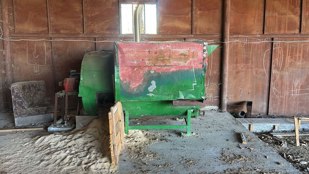 Vând uscător pentru rumeguș!