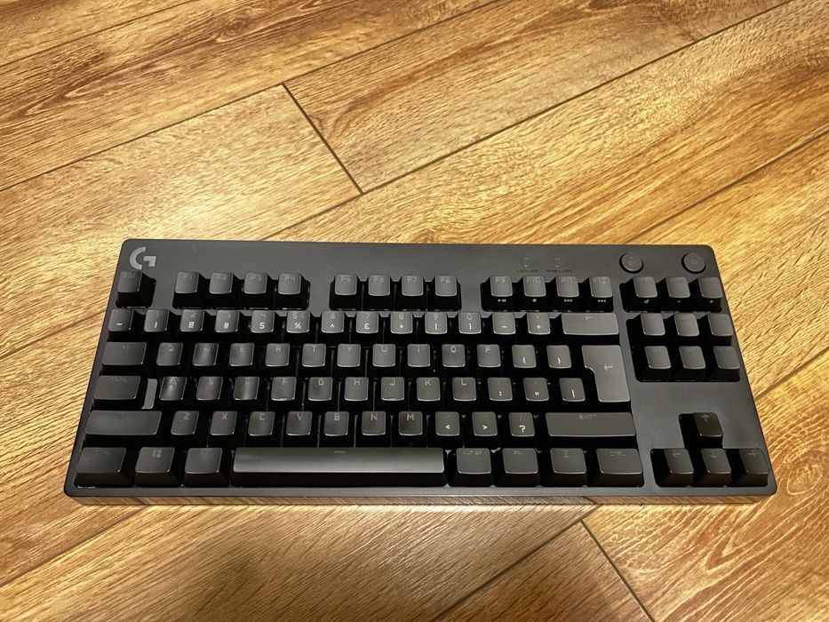 Клавиятура Logitech G Pro Blue Switches