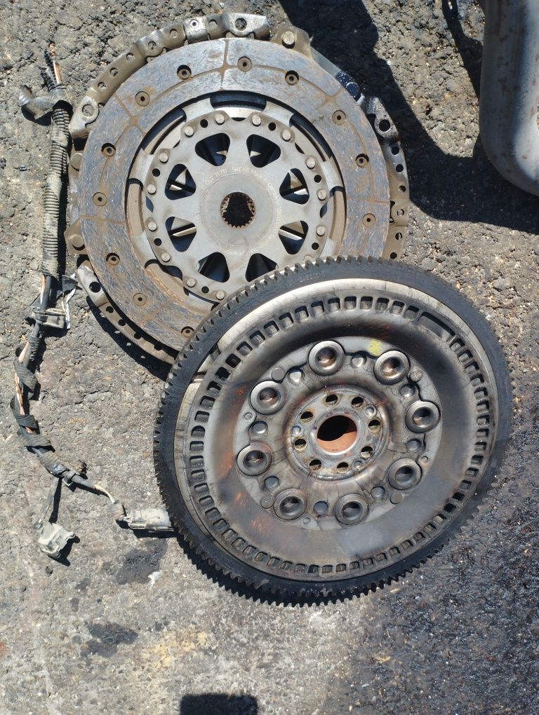 Volanta kit ambreiaj Ford cmax focus 2 1.8tdci