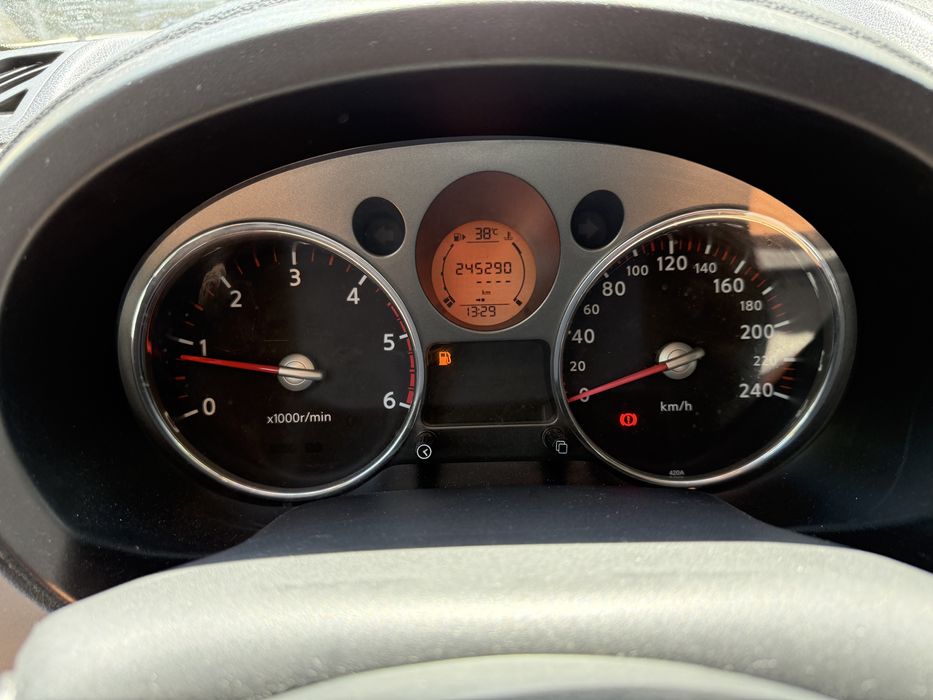 Nissan X-Trail 2.0dci 4x4 Full option