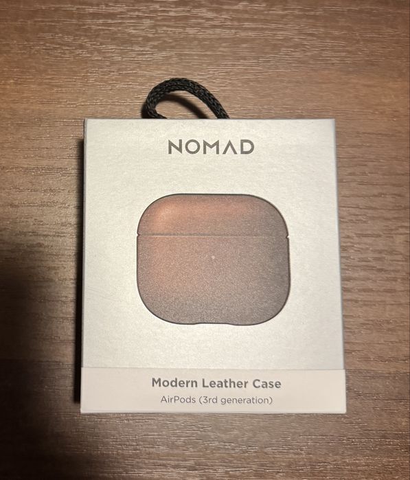 Husa NOMAD Airpods 3 ( Piele ) Nou!