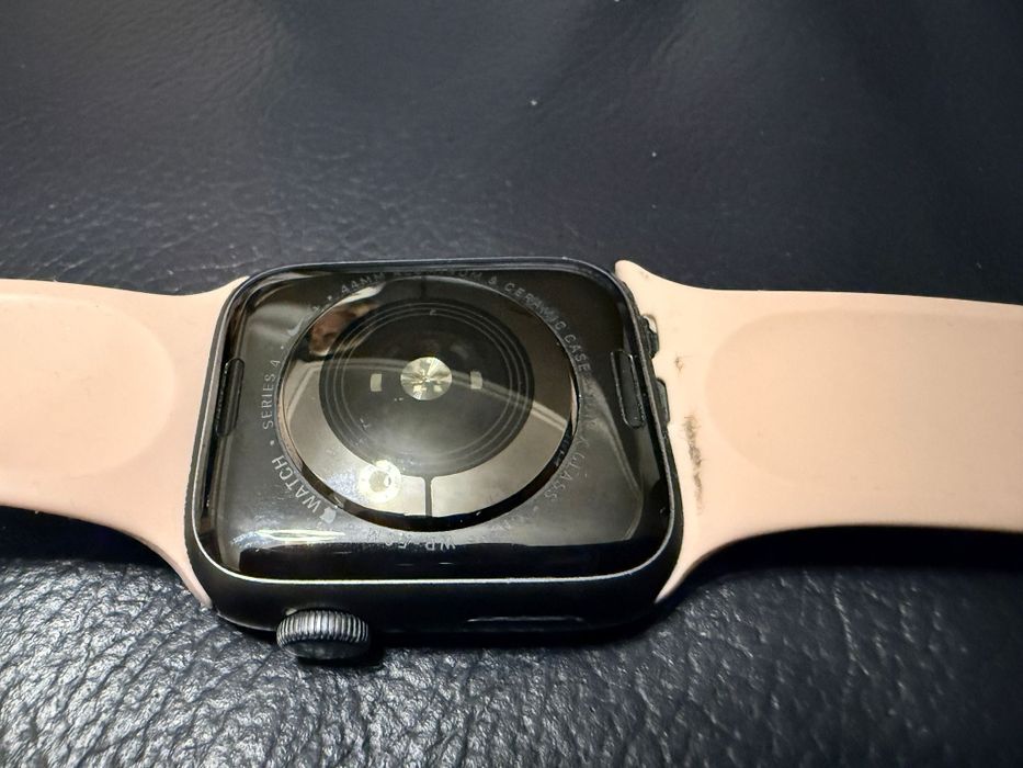 Apple wach- ceas inteligjent