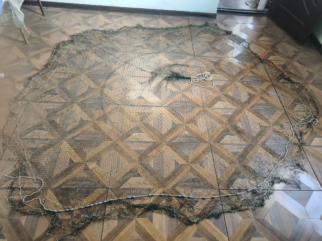 Сеть рыболовная .