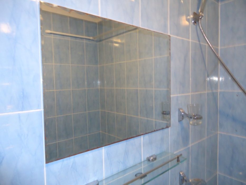 Зеркало в ванну и навесной набор для ванны Не дорого