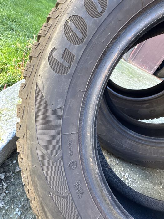 Anvelope de iarna ca Noi Goodyear Ultragrip 195/65 R15