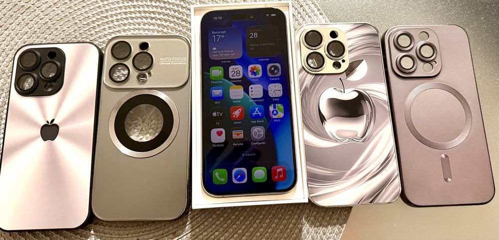 iPhone 15 Pro 256GB – Impecabil + 4 Huse Cadou, Full Box