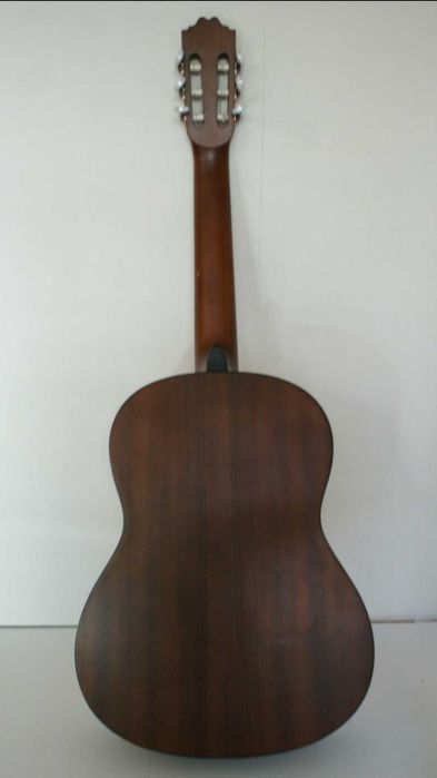 Класическа китара Kirkland