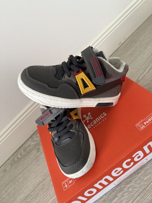 Biomecanics baietei 28