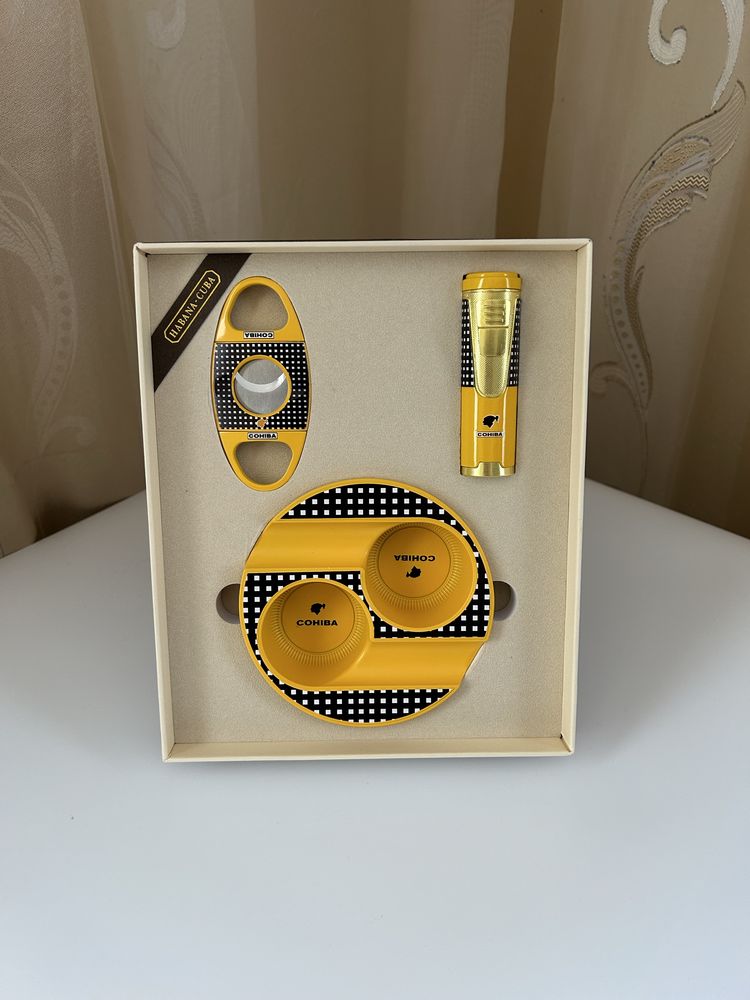 Комплект Cohiba – Запалка с 4 пламъка, пънч, ножче и пепелник