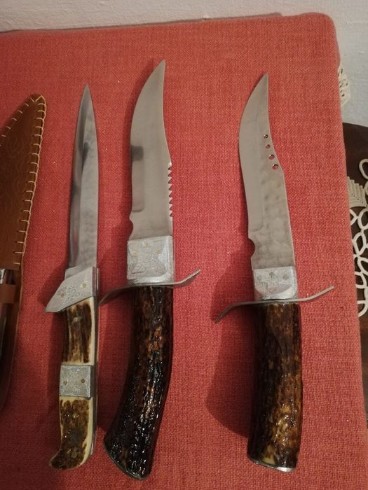 Vând Cuțite și Bristi