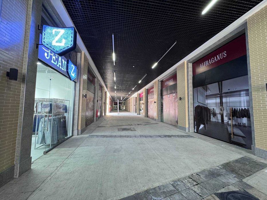 Коммерческое помещение ТРЦ ALFRAGANUS 56 кв.м. коробка с кадастром=