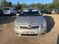 Toyota Corolla Verso Корола Версо 2.2 136 d-4d Facelift На Части