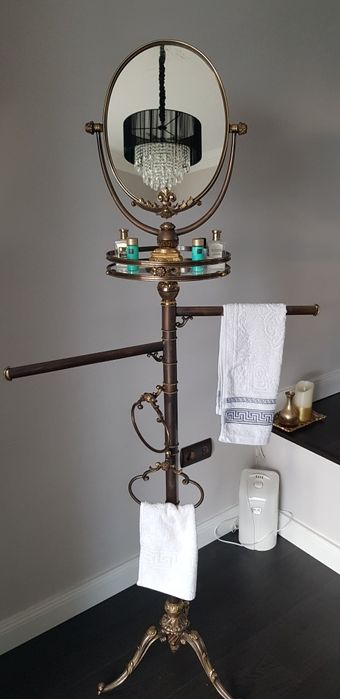 Suport din bronz pentru baie