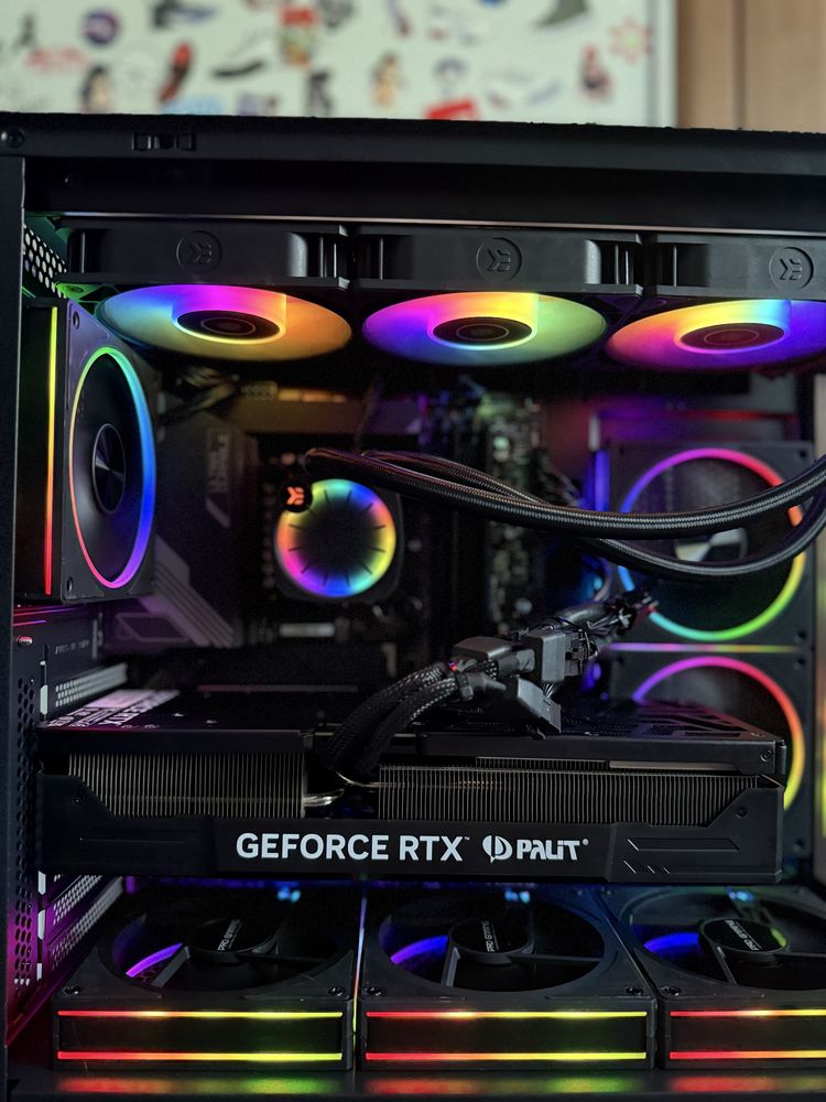 PC Gaming RGB RTX 4080s i7 14700k 32gb