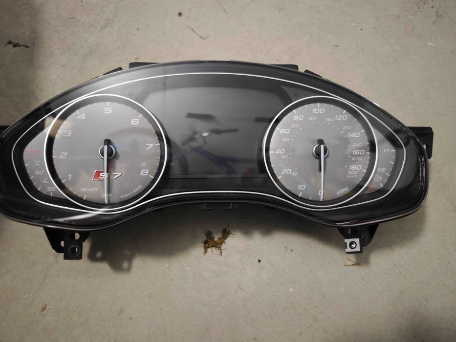 Табло/километраж от Ауди S7 4G подходящо за Ауди А7 4G