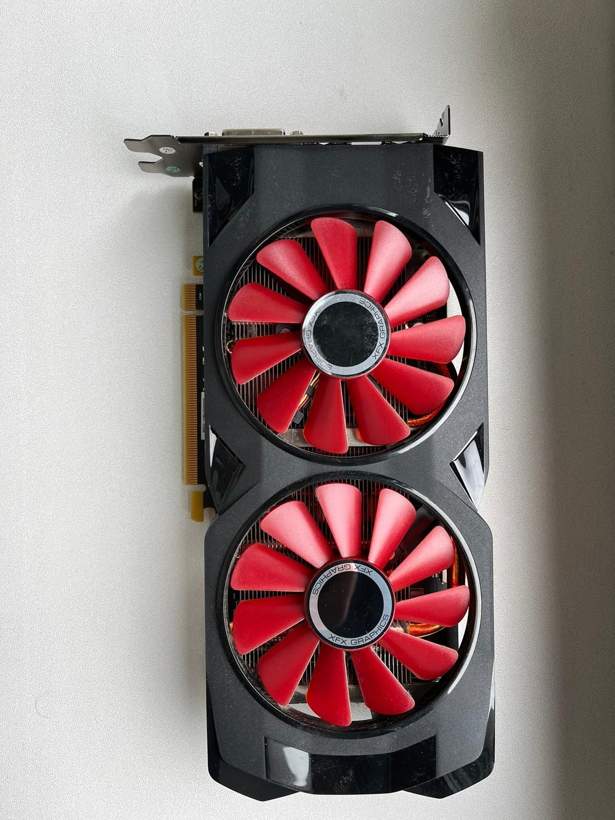 Placa video Radeon RX570 XFX RS 8GB