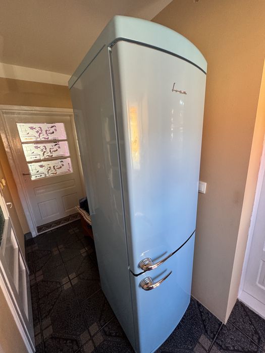 Vand Combina Frigorifica FRAM ,340 L, culoare albastra