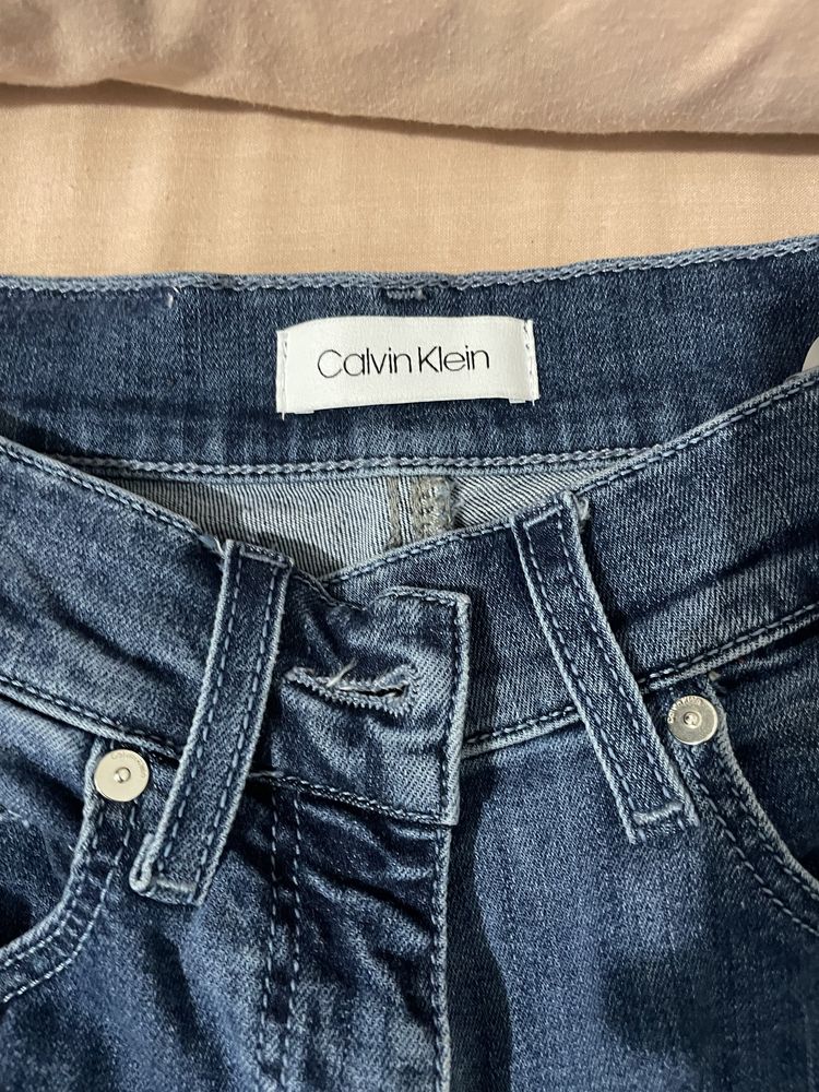 Blugi Calvin Klein originali