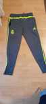 Pantaloni adidas cu real madrid