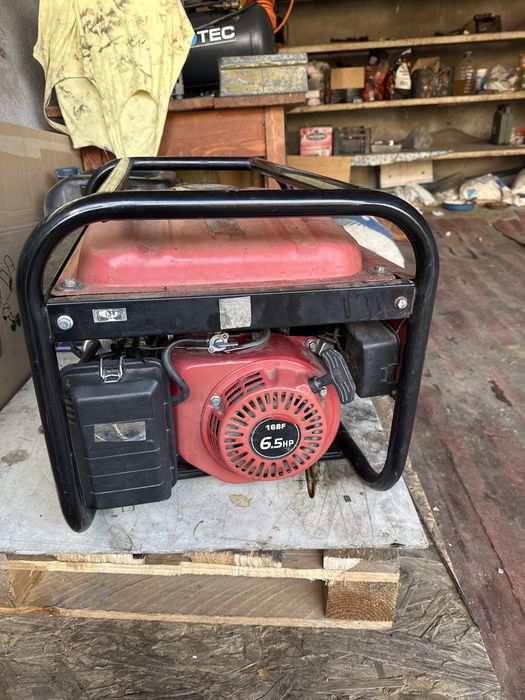 generator de curent pe benzina