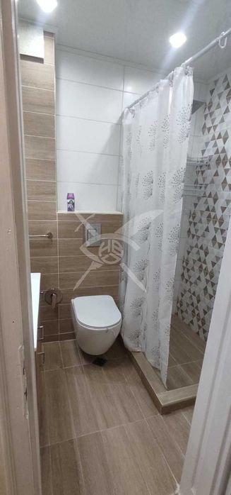 Тристаен апартамент в Лазур 88513
