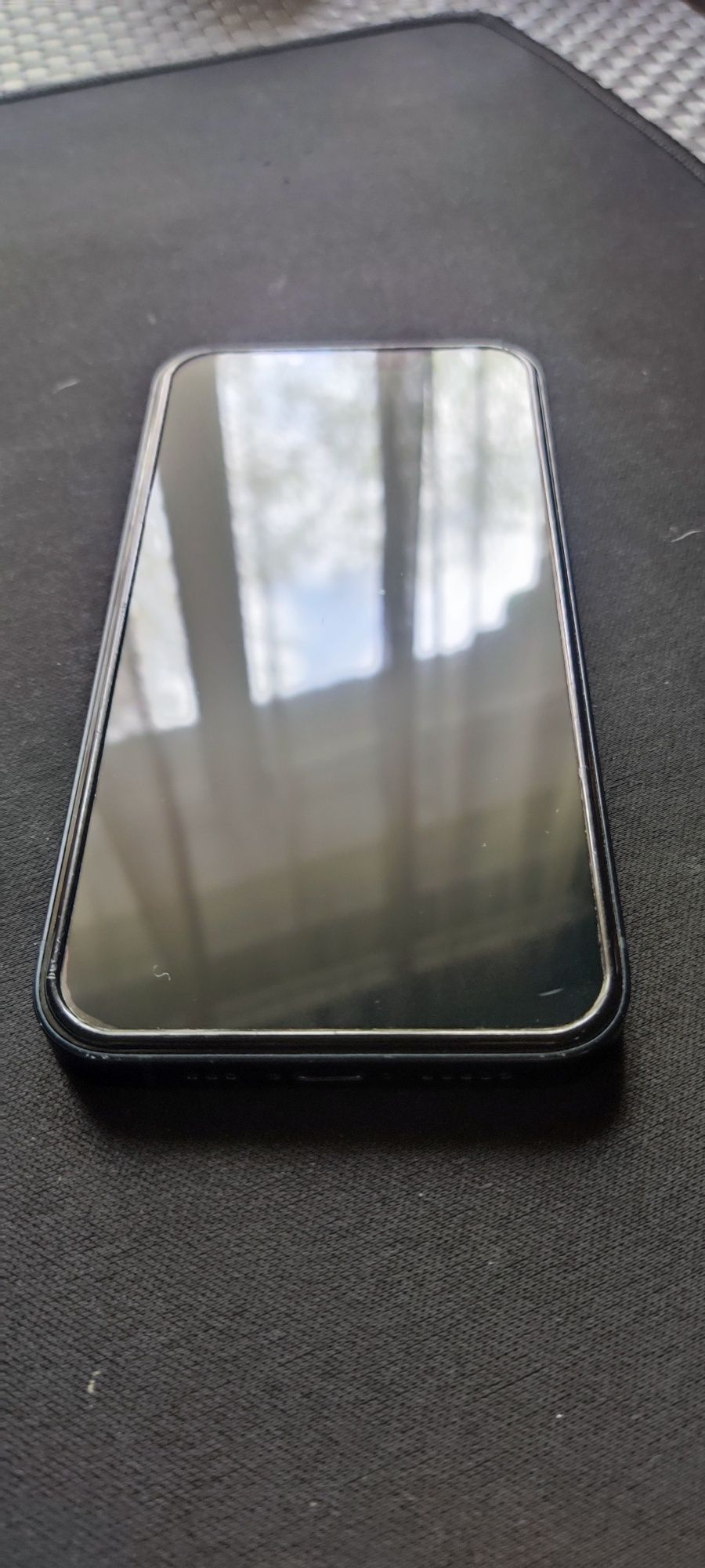 Продам iPhone 13 128g