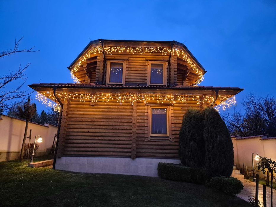 Коледна украса, вътрешни ремонти и LED осветление