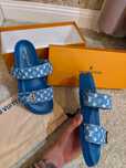 Vand papuci Louis&Vuitton -dama-