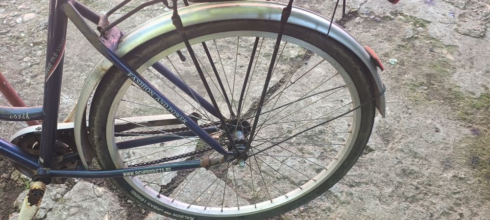 Bicicleta 1 din 3 recondiționată de vânzare