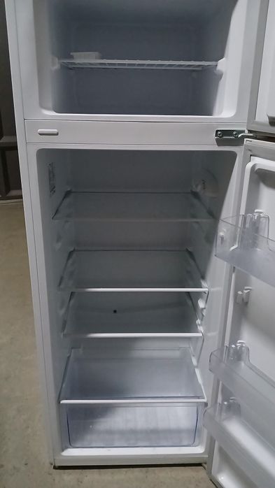 Гарантия есть 1.года