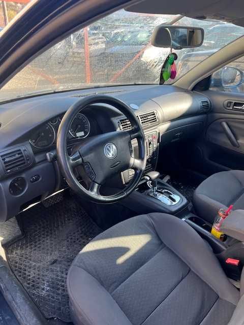 Dezmembrez Passat B5.5 break,2.5 tdi/180cp,4X4/BAU,cutie FAU,cod LC5F