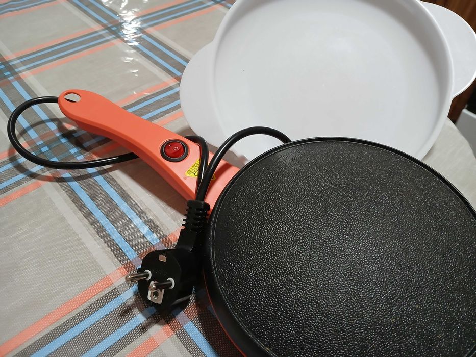 Блинница электрическая