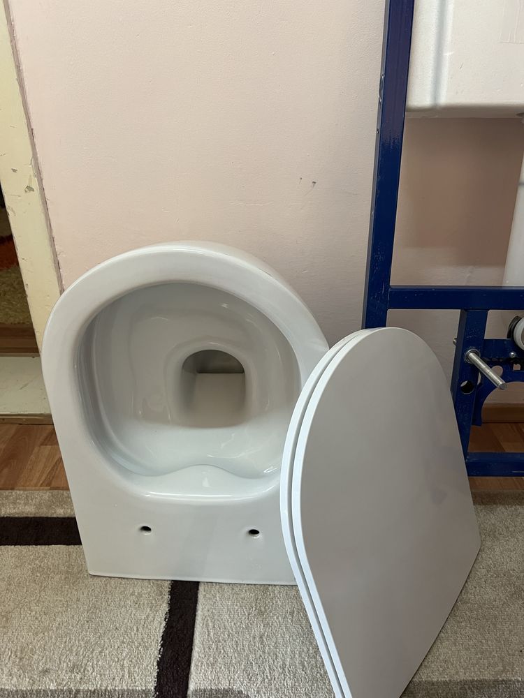 Set WC,  cadru cu rezervor si capac Laufen