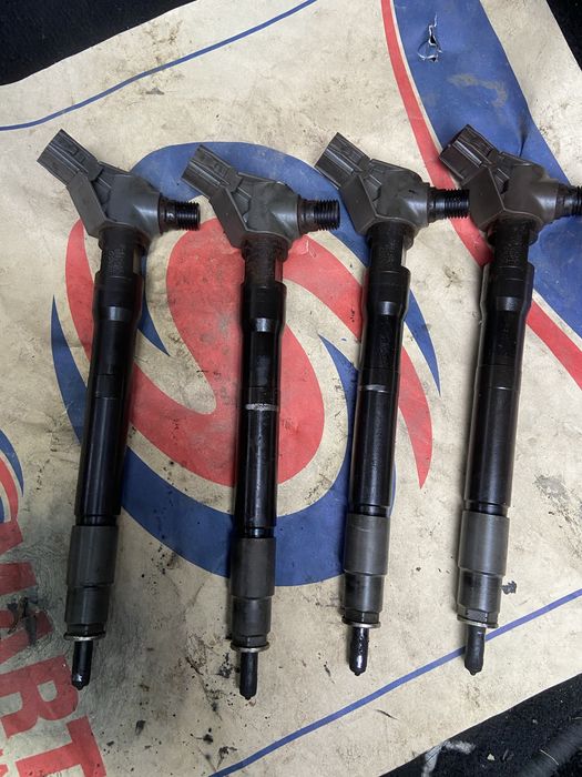 Injector injectoare Mazda CX-5 Mazda 3 Mazda 6 motor 2.2 diesel