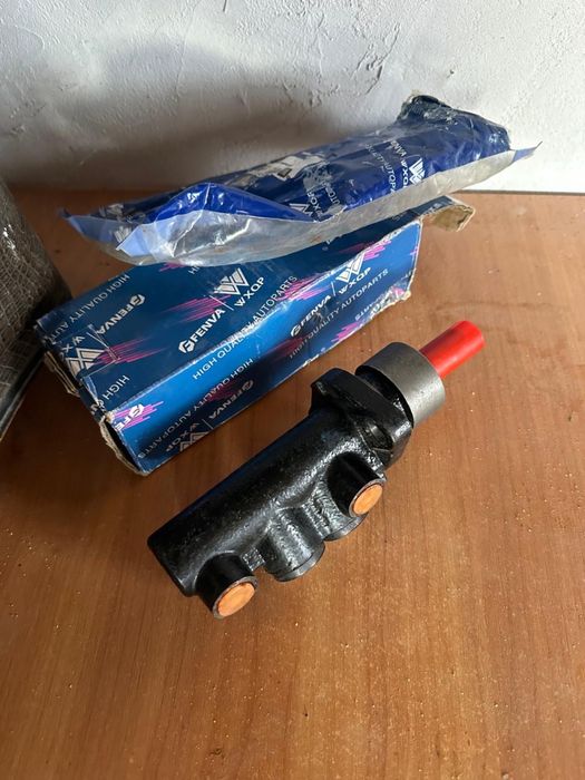 Продам автозапчасти на ауди 80 Б4