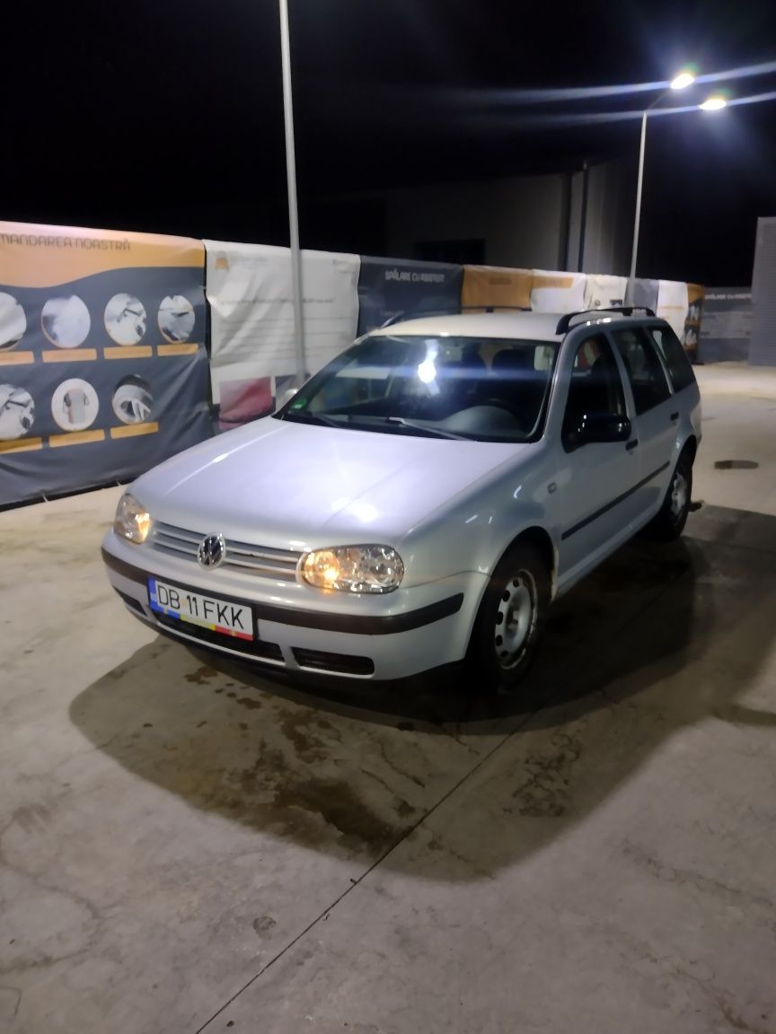 Wolksfwagen Golf 4 break