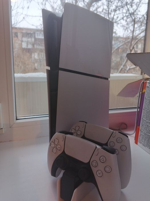 Плейстейшен 5 без дисковода