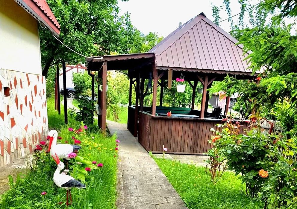 Vand casa se vacanță