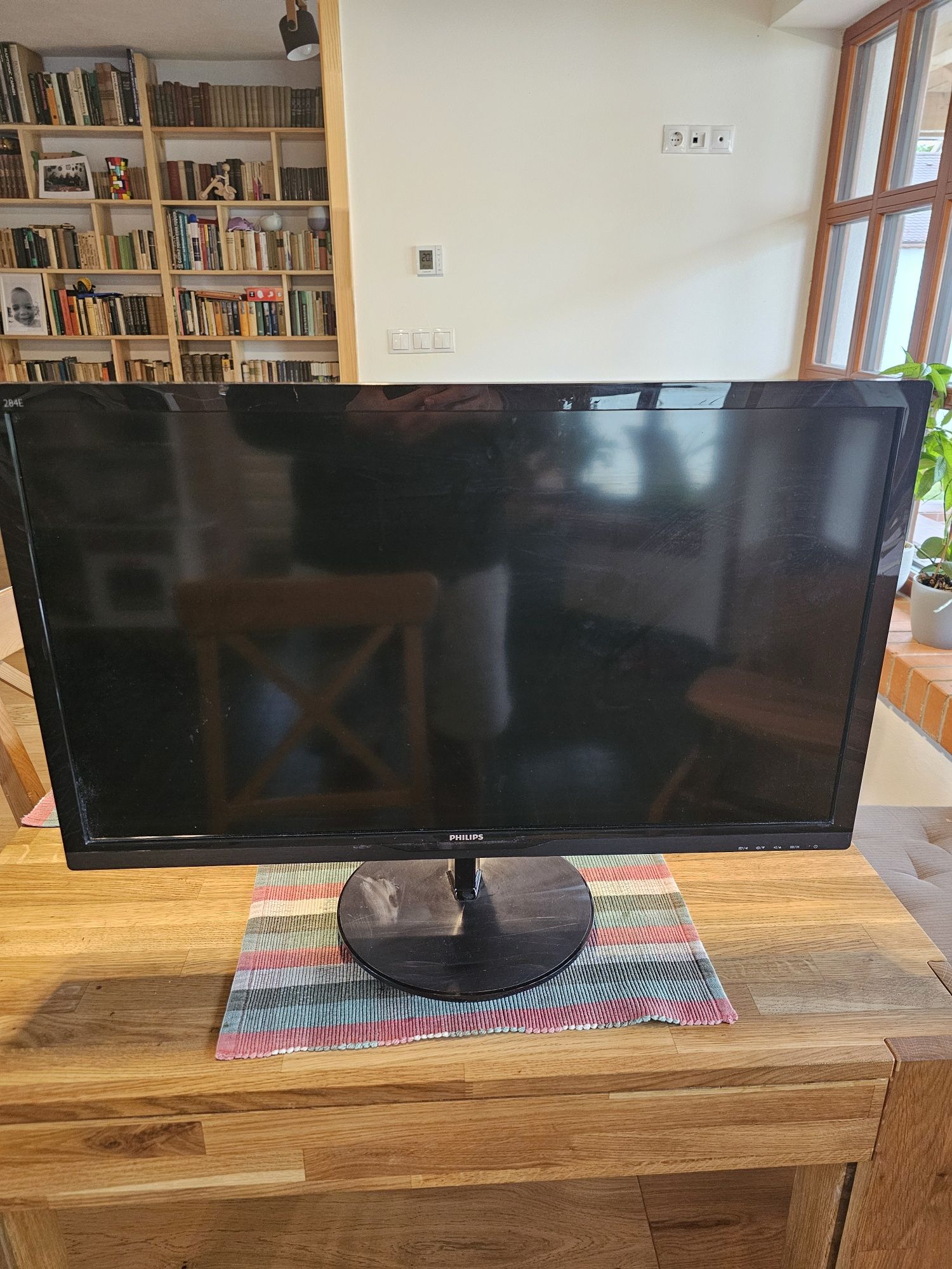 Monitor Philips 28"