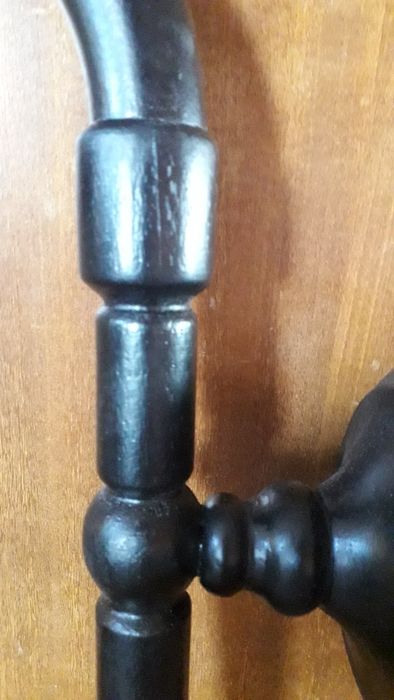 Лампион ,стенен,от дърво