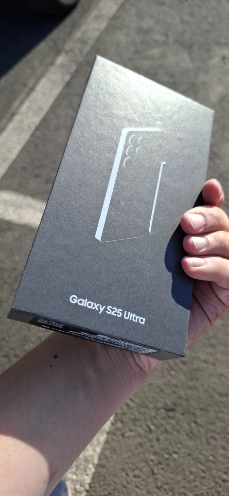 Samsung Galaxy S25 Ultra 266GB 512GB Titanium Black Nou Sigilat