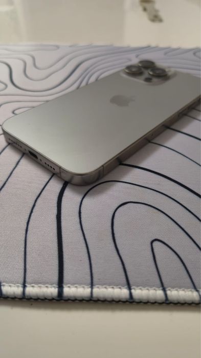 Iphone 15 pro max / 256 GB / Garantie